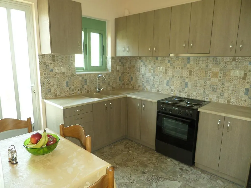 Stamoulis Apartments Agia Efimia 0*,