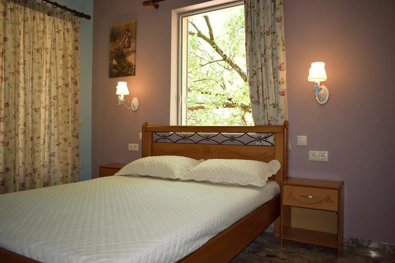 Stamoulis Apartments Agia Efimia Greece